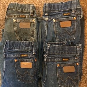 4 pair bundle boys size 6 regular wrangler jeans